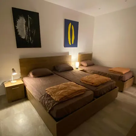 House. Live, Experience Sea بيت للعطل
