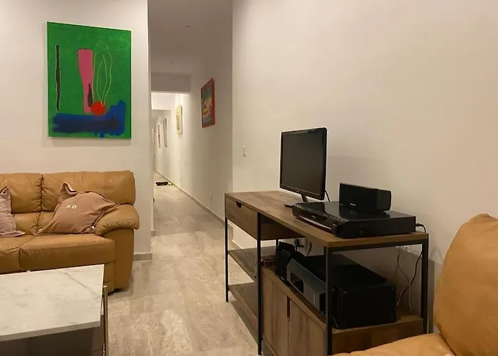 House. Live, Experience Sea Tatil Evi